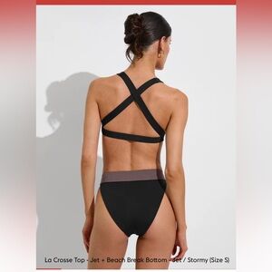 *NWT* Left On Friday La Crosse Bikini Top in Jet (Black) - size Large